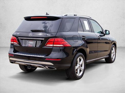 Used 2019 Mercedes-Benz GLE 400 4MATIC image 5