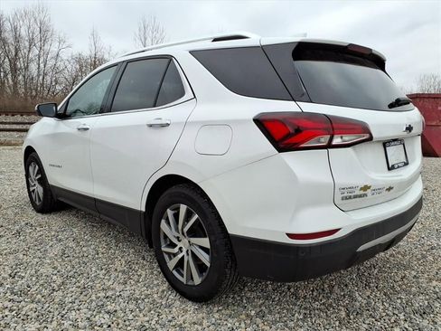 Used 2023 Chevrolet Equinox Premier image 7