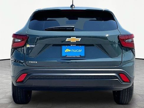 New 2026 Chevrolet Trax LS FWD image 5