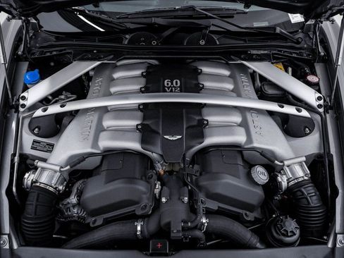 Used 2007 Aston Martin DB9 Coupe image 33