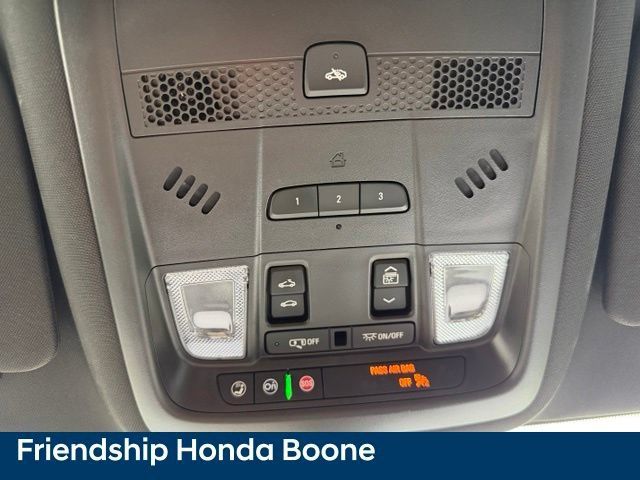 Used 2024 Cadillac XT6 Sport w/ Technology Package AWD/4WD image 43