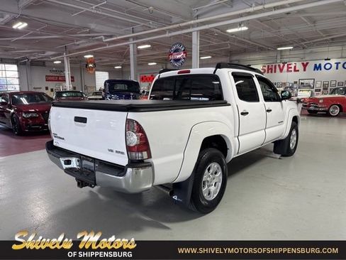 Used 2013 Toyota Tacoma 4x4 Double Cab w/ SR5 Pkg image 5