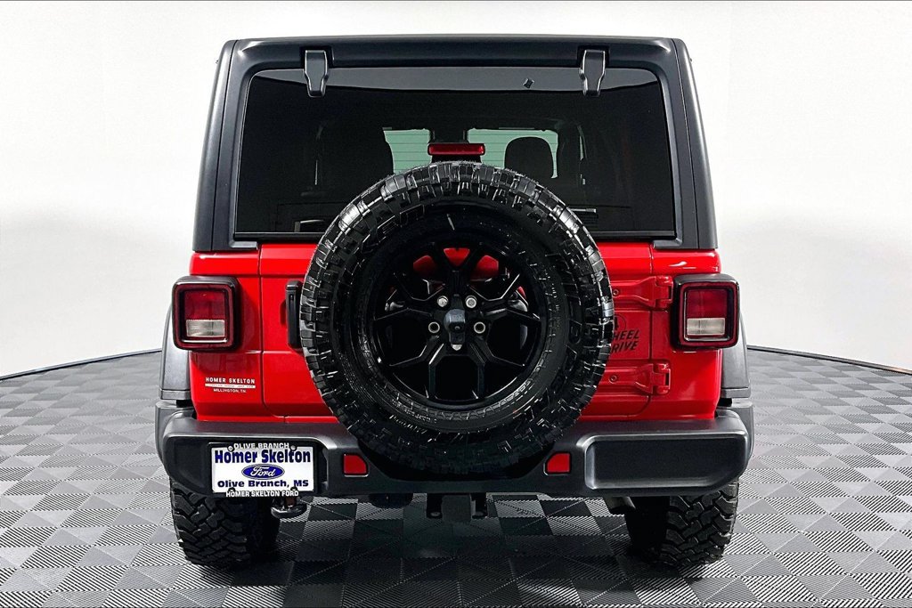 Used 2024 Jeep Wrangler Unlimited Sport AWD/4WD image 4