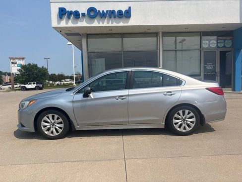 Used 2015 Subaru Legacy 2.5i Premium AWD/4WD image 8