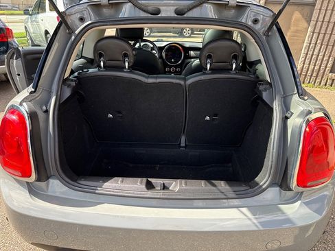 Used 2017 MINI Cooper 2-Door Hardtop FWD image 17