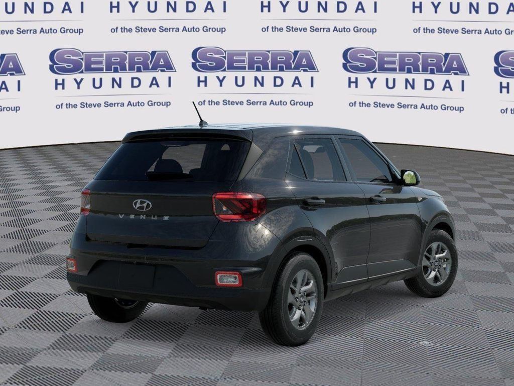 New 2026 Hyundai Venue SE FWD image 4
