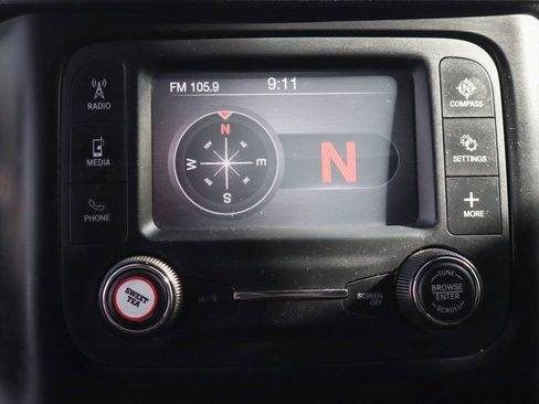 Used 2021 RAM 2500 Big Horn image 28