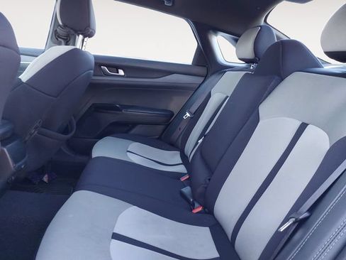 Used 2022 Kia K5 GT-Line w/ GT-Line Awd Premium Package image 11