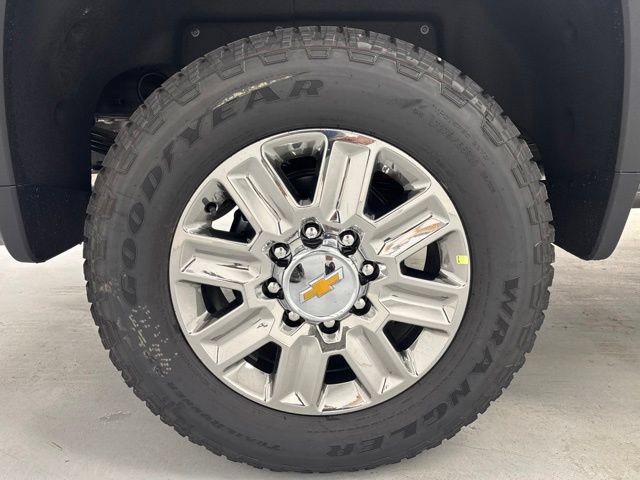 New 2026 Chevrolet Silverado 2500 High Country w/ High Country Premium Package AWD/4WD image 39