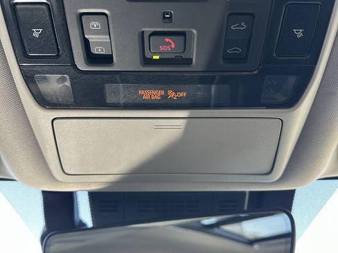 Used 2025 Toyota Grand Highlander AWD Hybrid image 41