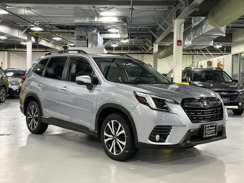 Certified 2023 Subaru Forester Limited AWD/4WD image 1