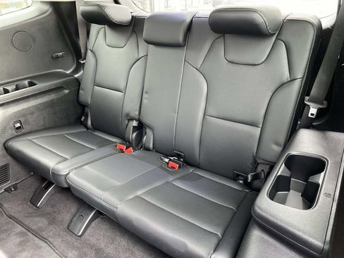 New 2025 Kia Telluride S image 6