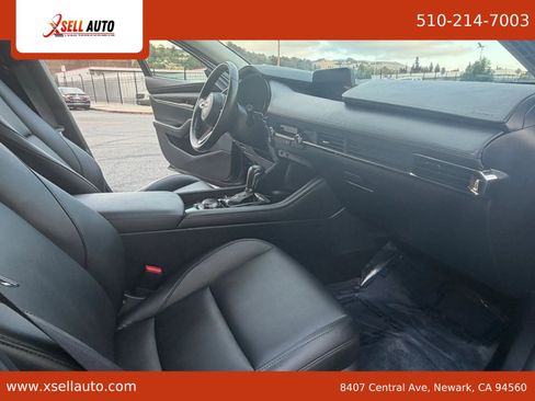 Used 2020 MAZDA MAZDA3 Sedan w/ Preferred Package FWD image 6