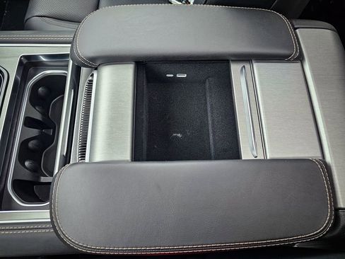 New 2026 Jeep Grand Wagoneer Limited image 28