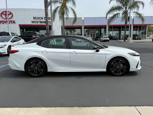 Used 2025 Toyota Camry XSE image 13