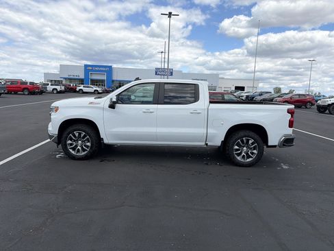 New 2026 Chevrolet Silverado 1500 LT AWD/4WD image 8