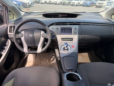 Used 2015 Toyota Prius Three w/ Solar Roof Package FWD image 7