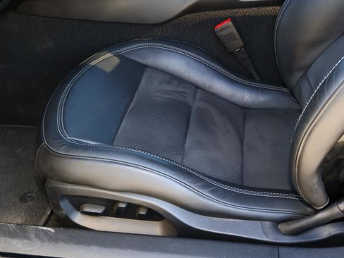 Used 2016 Chevrolet Corvette Z06 w/ 3LZ Preferred Equipment Group image 11