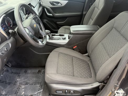 Used 2022 Chevrolet Blazer LT FWD image 22