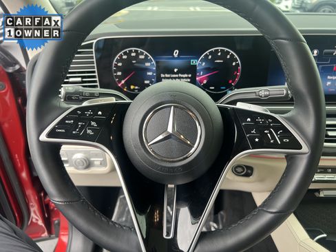 Used 2025 Mercedes-Benz GLE 350 4MATIC w/ AMG Line Exterior image 18
