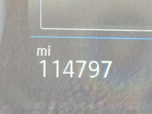 Used 2018 Volkswagen Atlas SEL image 8