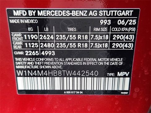 New 2026 Mercedes-Benz GLB 250 4MATIC image 25