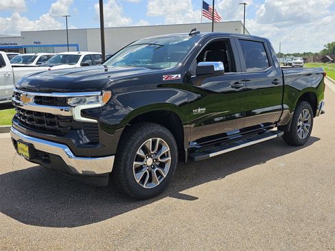 New 2025 Chevrolet Silverado 1500 LT image 6