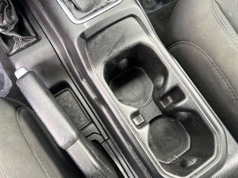 Used 2021 Jeep Gladiator Sport image 32