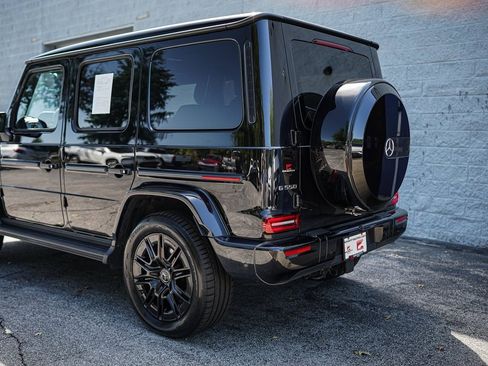 Used 2025 Mercedes-Benz G 550 image 12