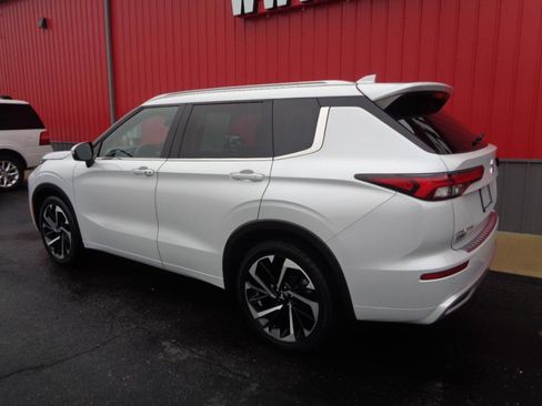 Used 2022 Mitsubishi Outlander SEL image 7
