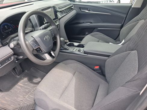 Used 2026 Toyota Camry LE FWD image 11
