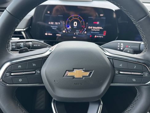 New 2026 Chevrolet Suburban LS w/ LS Custom Edition AWD/4WD image 27