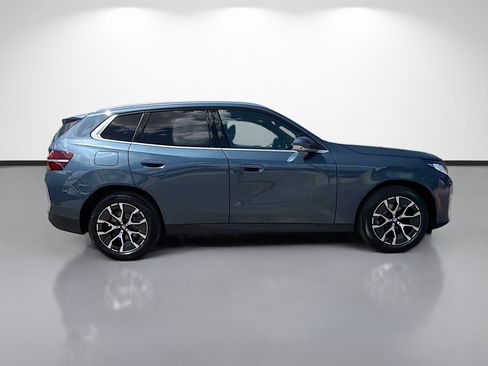 New 2026 BMW X3 xDrive30i w/ Premium Package AWD/4WD image 2