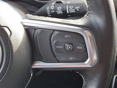 Certified 2022 Jeep Wrangler Unlimited Sahara w/ Cold Weather Group image 18