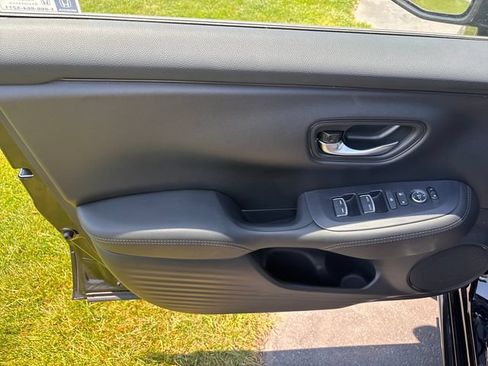New 2027 Honda HR-V EX-L image 10