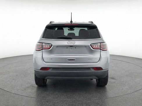 Used 2025 Jeep Compass Limited AWD/4WD image 7