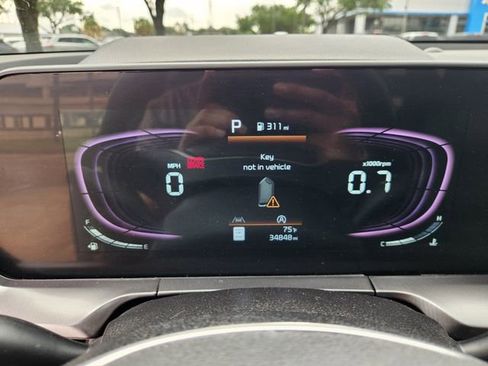 Used 2025 Kia Telluride S FWD image 15