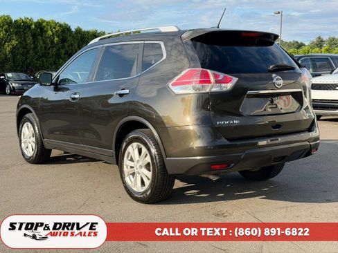 Used 2015 Nissan Rogue SV w/ SV Premium Package AWD/4WD image 7