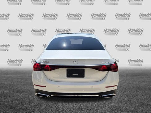 Used 2025 Mercedes-Benz E 350 4MATIC Sedan image 9