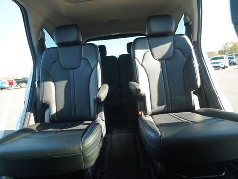 Used 2023 Kia Sorento X-Line EX image 37