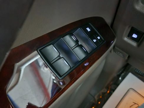 Used 2016 Lexus GX 460 Luxury image 45