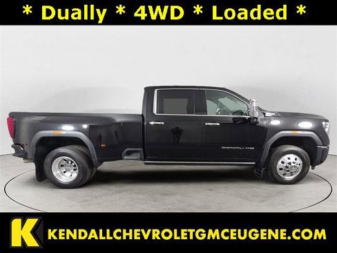 Used 2024 GMC Sierra 3500 Denali Ultimate image 6