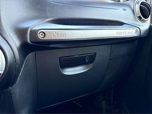 Used 2014 Jeep Wrangler Unlimited Sport w/ Quick Order Package 24S image 34