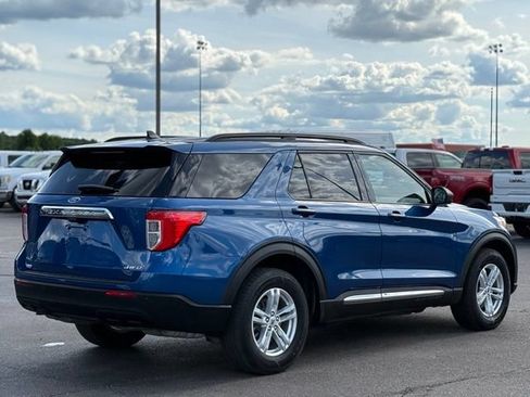 Certified 2023 Ford Explorer XLT w/ Equipment Group 202A AWD/4WD image 36