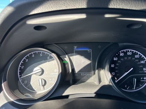 Used 2022 Toyota Camry SE w/ Convenience Package image 20