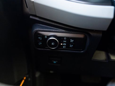 Used 2023 Ford Bronco Badlands image 12