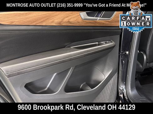 Used 2024 Volkswagen Atlas SE AWD/4WD image 37