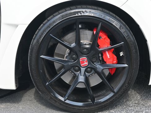Used 2023 Honda Civic Type R image 13