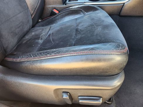 Used 2017 Toyota Camry LE image 25