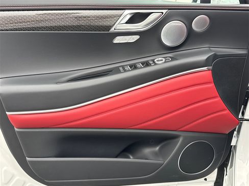 New 2026 Genesis GV80 3.5T e-SC image 10